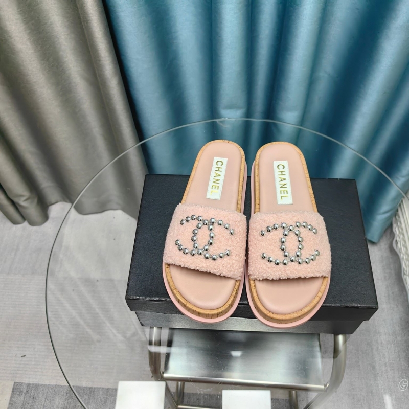 Ch*el slippers